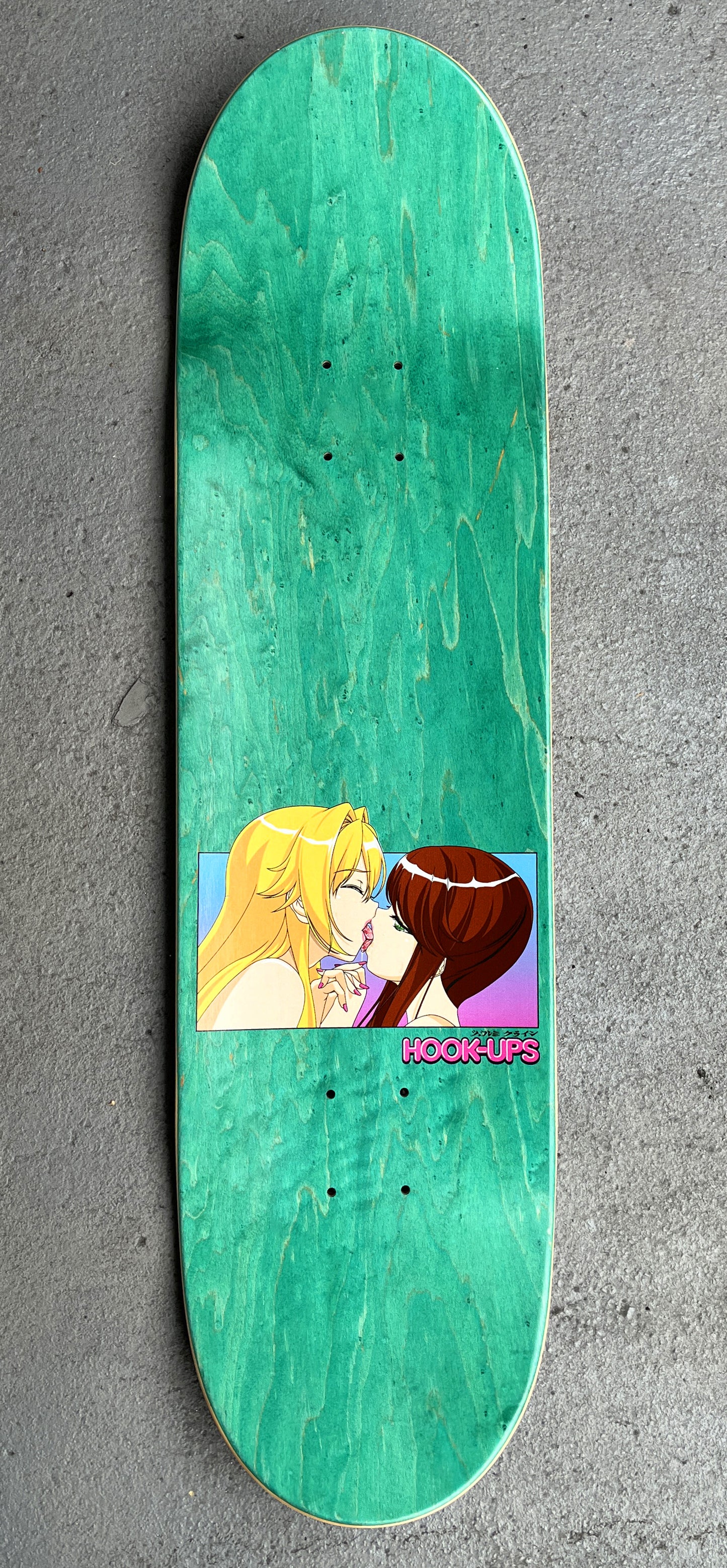 Kissing Girls - 8.5 X 32.25 ASSORTED VENEER COLORS